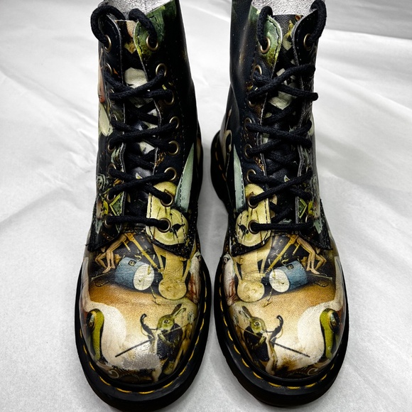Dr. Martens Hieronymus Bosch' "Garden of Earthly Delights" Hell Boots, Size US 7 - Picture 3 of 10